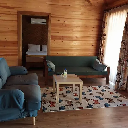 Bed & Breakfast Miss Mandarin Bungalow Evleri Alanya
